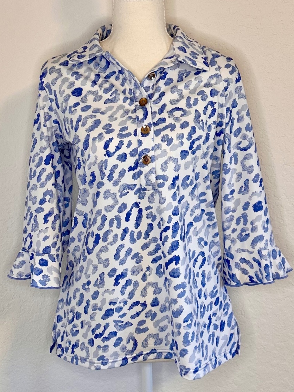 AnaClare, 3/4 Sleeve Blouse, Size M